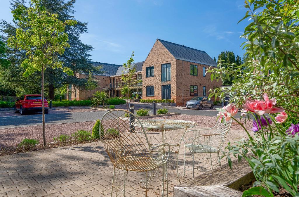 39 Pickersleigh Road, Malvern, Worcestershire, WR14 2RW