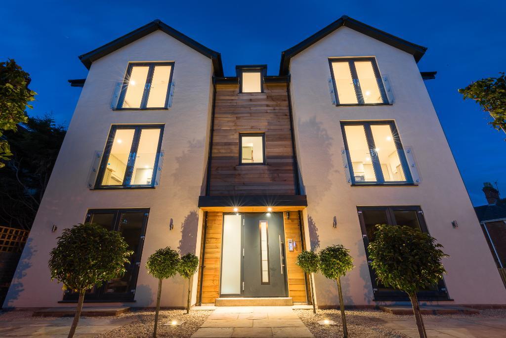 27 Christ Church Road, Malvern, Worcestershire, WR14 3BQ
